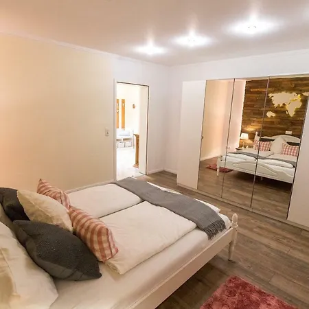 Appartement - In Der Naehe Phantasialand Bruehl Und Palmenparadies Therme Euskirchen *