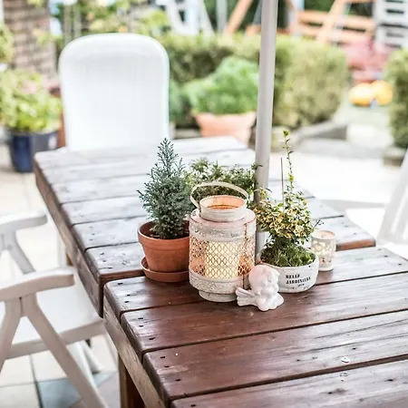 - In Der Naehe Phantasialand Bruehl Und Palmenparadies Therme Euskirchen 公寓 *