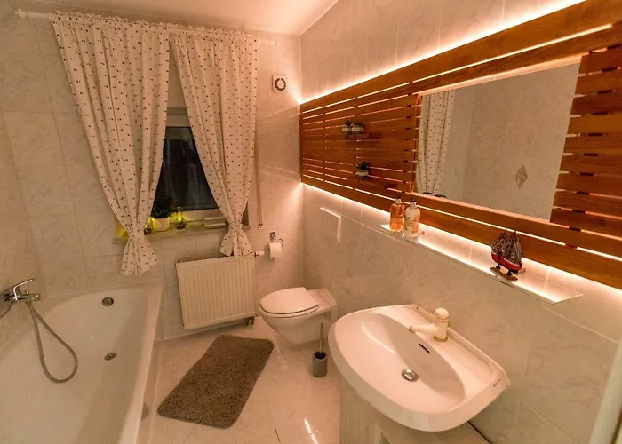 Appartement - In Der Naehe Phantasialand Bruehl Und Palmenparadies Therme Euskirchen *