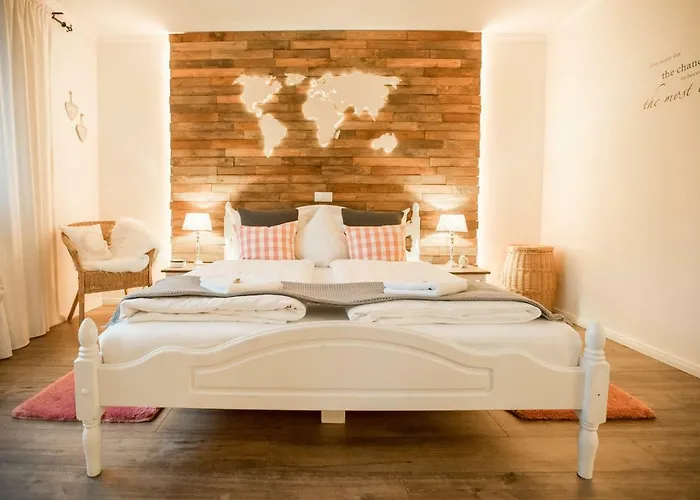 - In Der Naehe Phantasialand Bruehl Und Palmenparadies Therme Euskirchen