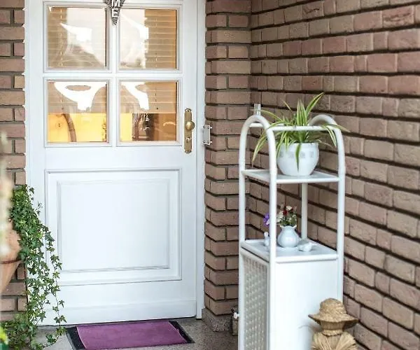 Appartement - In Der Naehe Phantasialand Bruehl Und Palmenparadies Therme Euskirchen *